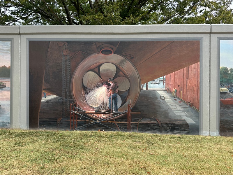 mural in Paducah by artist Robert Dafford.