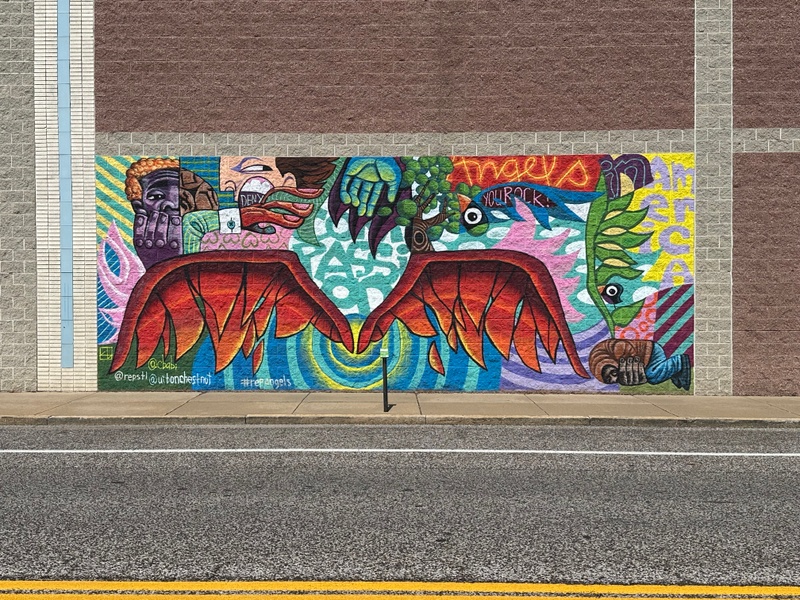 mural in St. Louis by artist unknown.