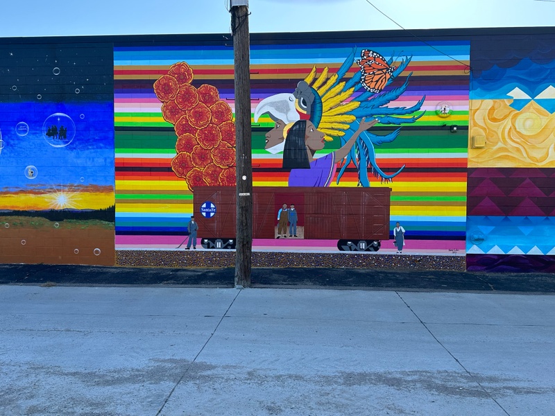 mural in Topeka by artist unknown.