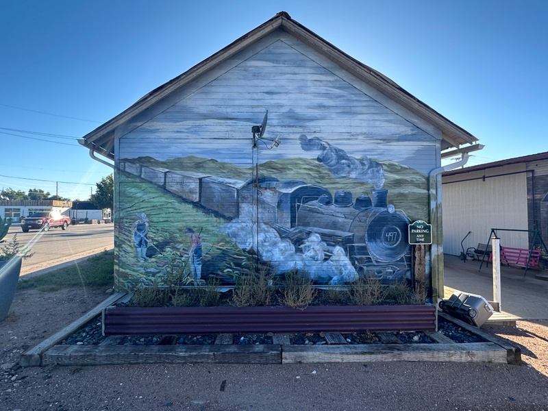 mural in Wellington by artist unknown.