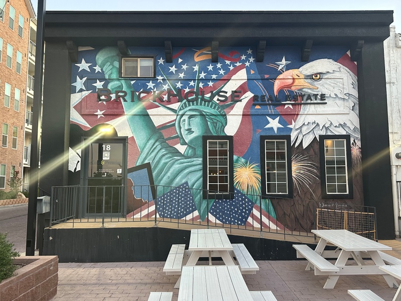 mural in St. George by artist unknown.