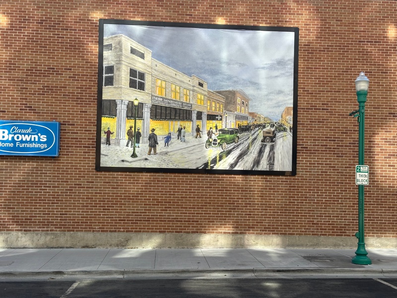 mural in Twin Falls by artist unknown.