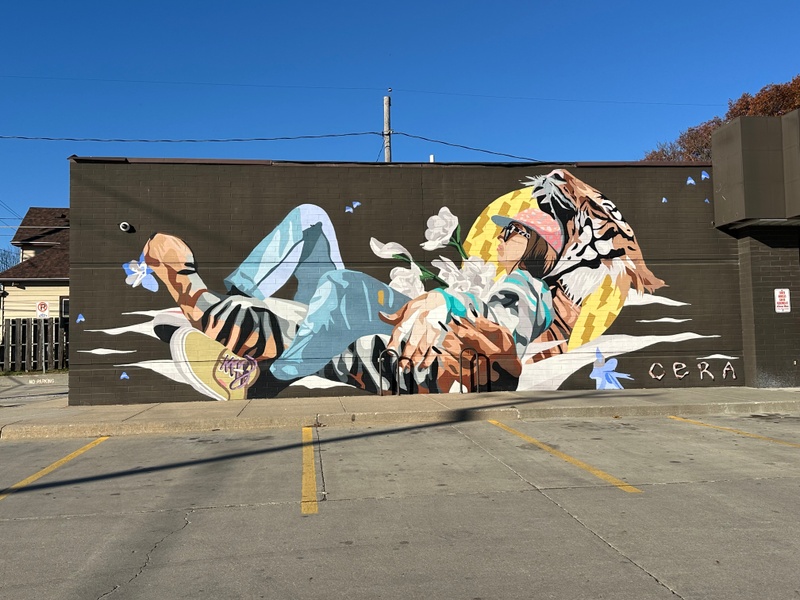 mural in Des Moines by artist CERA.