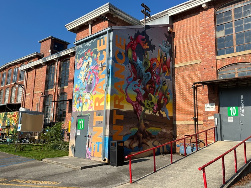 mural in Huntsville by artist unknown.