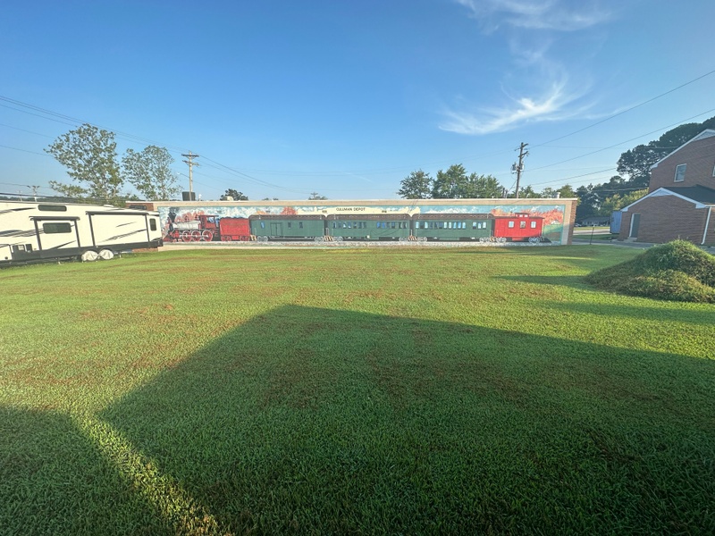 mural in Cullman by artist unknown.