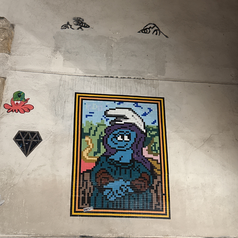 mural in Paris by artist unknown.