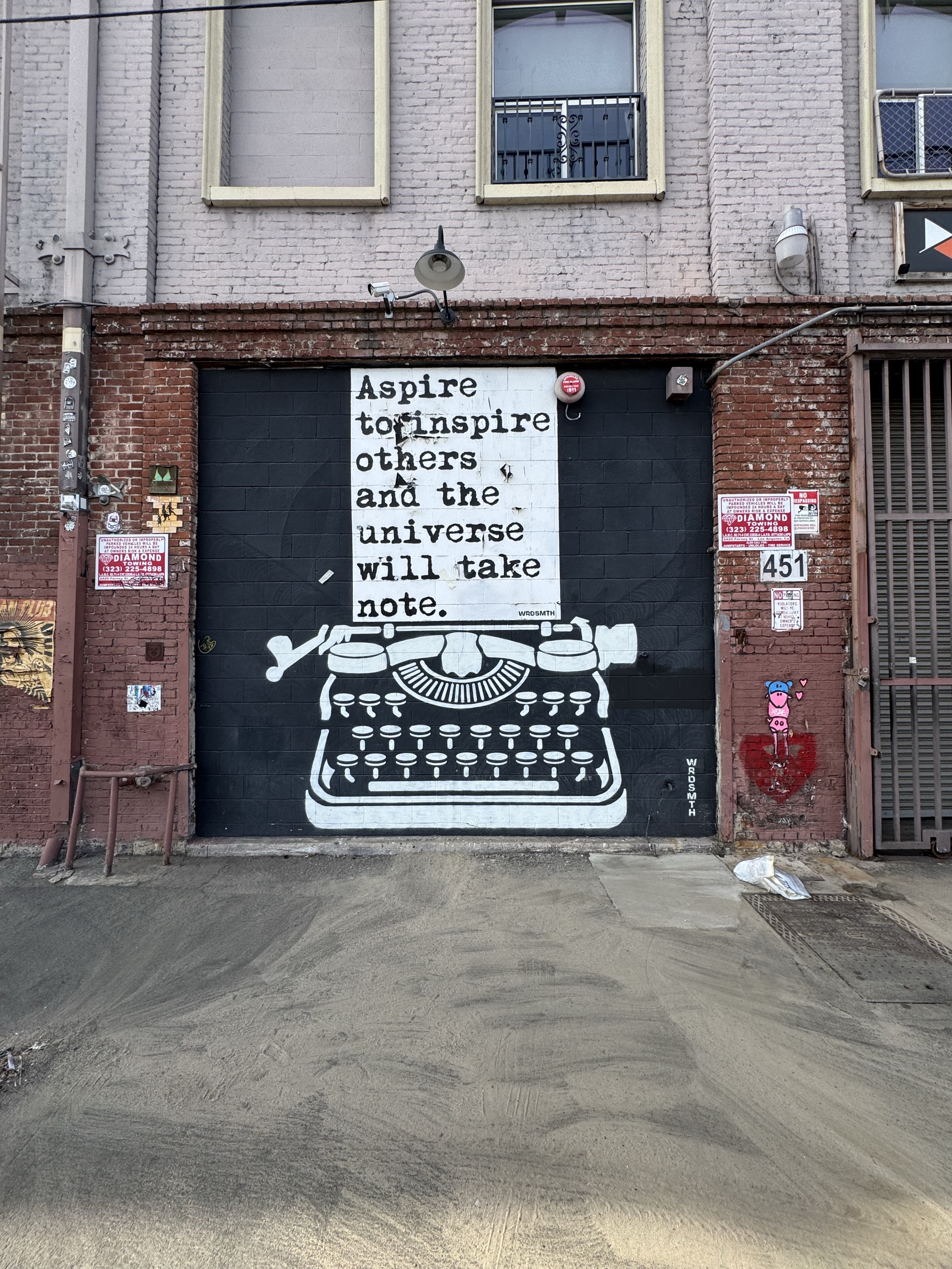 WRDSMTH Murals and Street Art | FindMASA