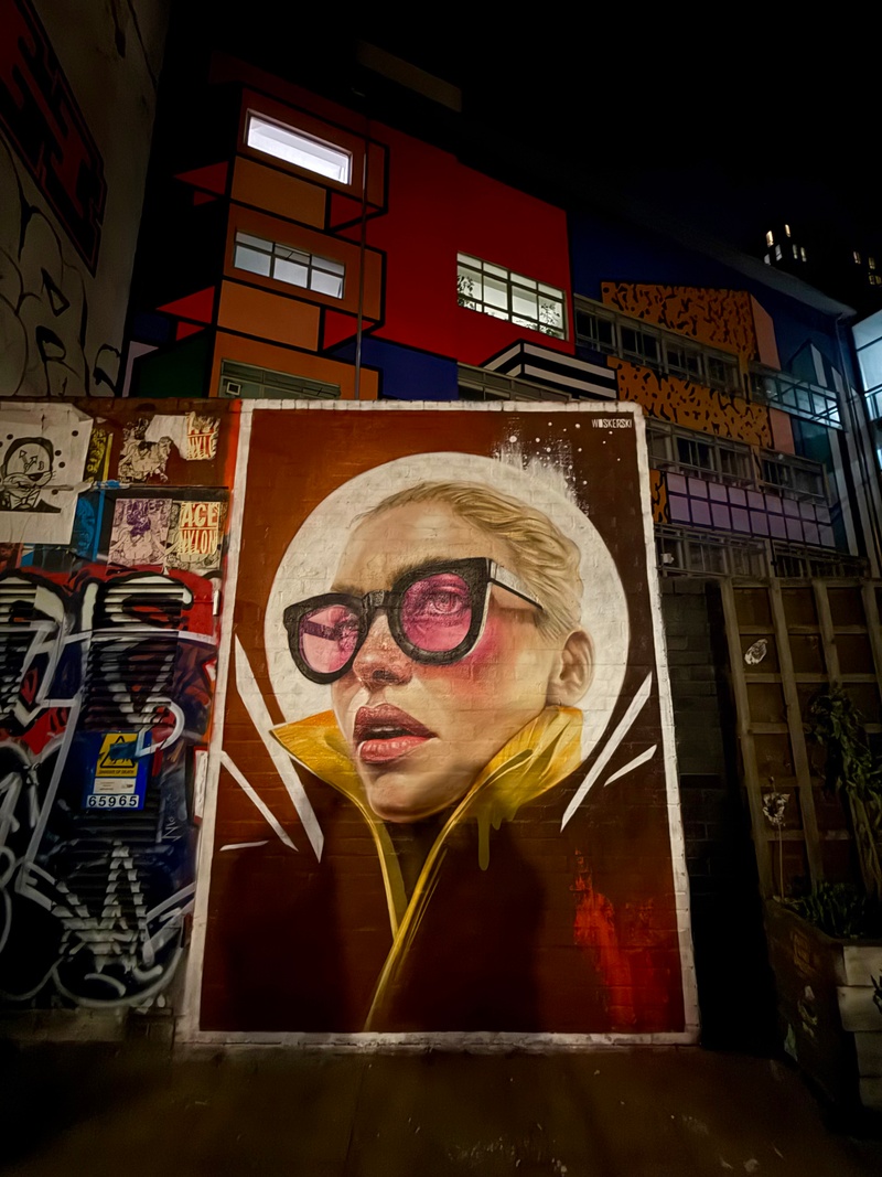 mural in by artist unknown.