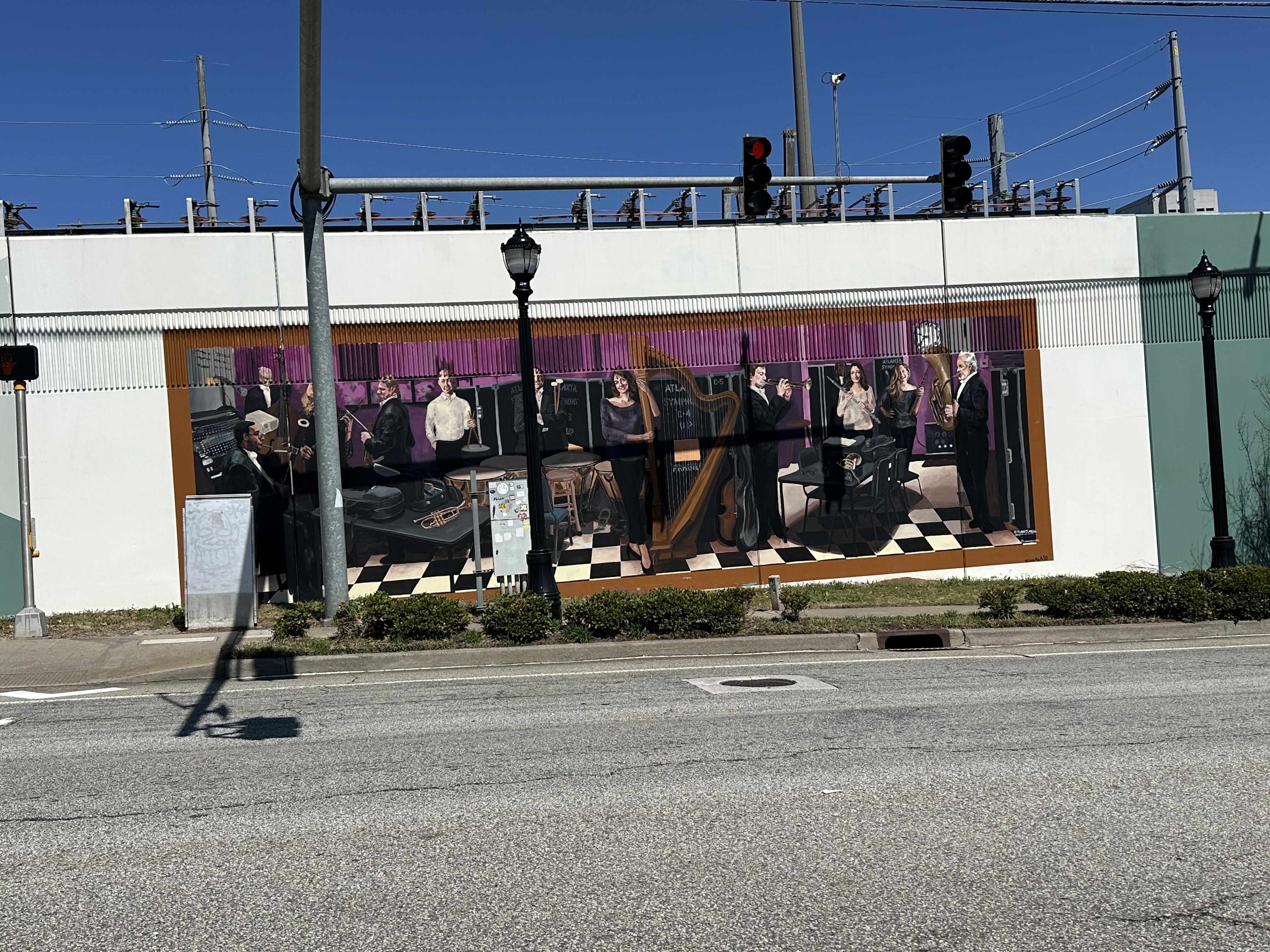 mural in Atlanta by artist unknown.