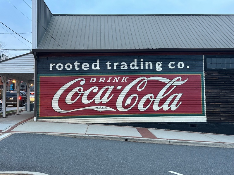 mural in Powder Springs by artist unknown.