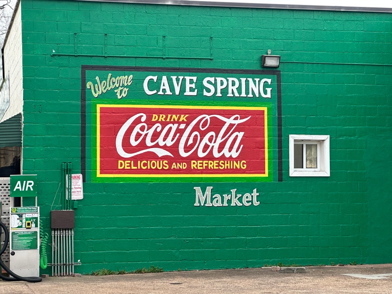 mural in Cave Spring by artist unknown.