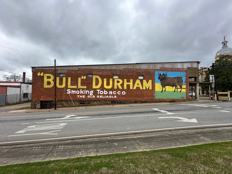 mural in Ashland by artist unknown.