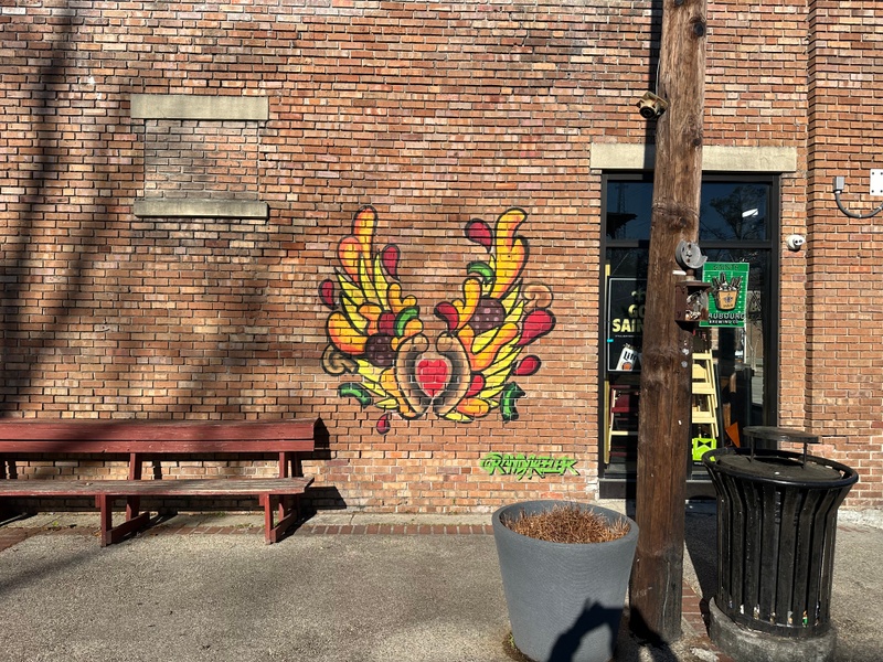 mural in Slidell by artist unknown.