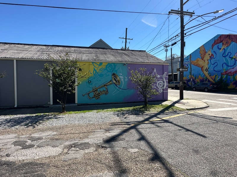 mural in New Orleans by artist unknown.
