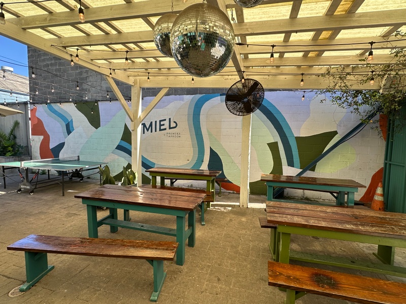 mural in New Orleans by artist unknown.