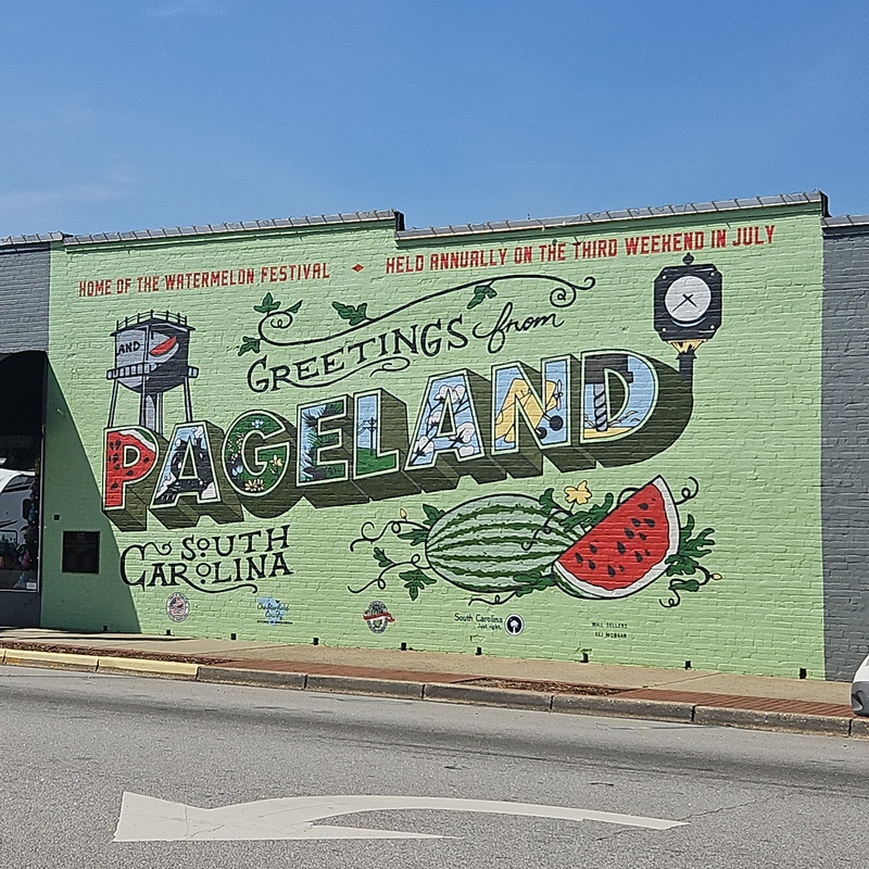 mural in Pageland by artist unknown.