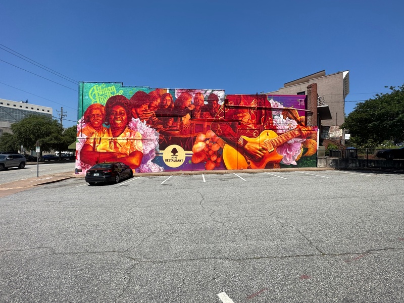 mural in Macon by artist Steven Teller.