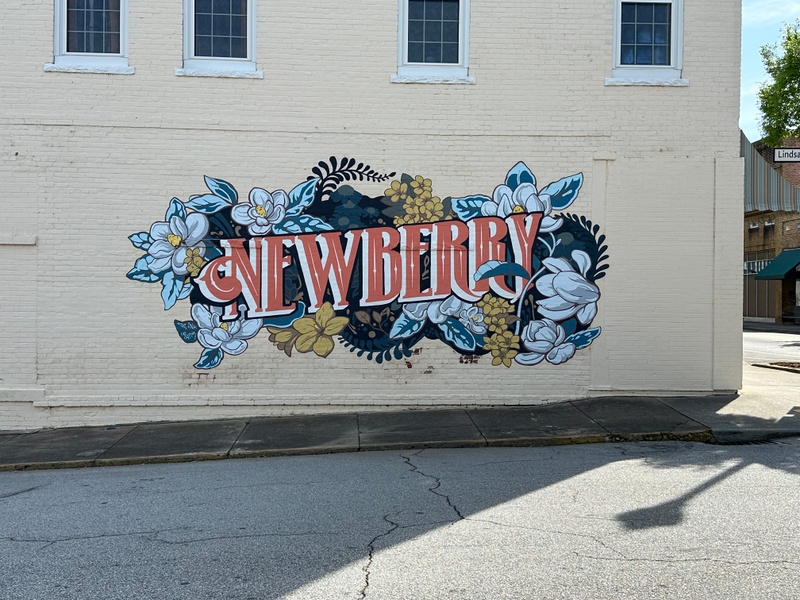 mural in Newberry by artist Ricardo Ramirez.