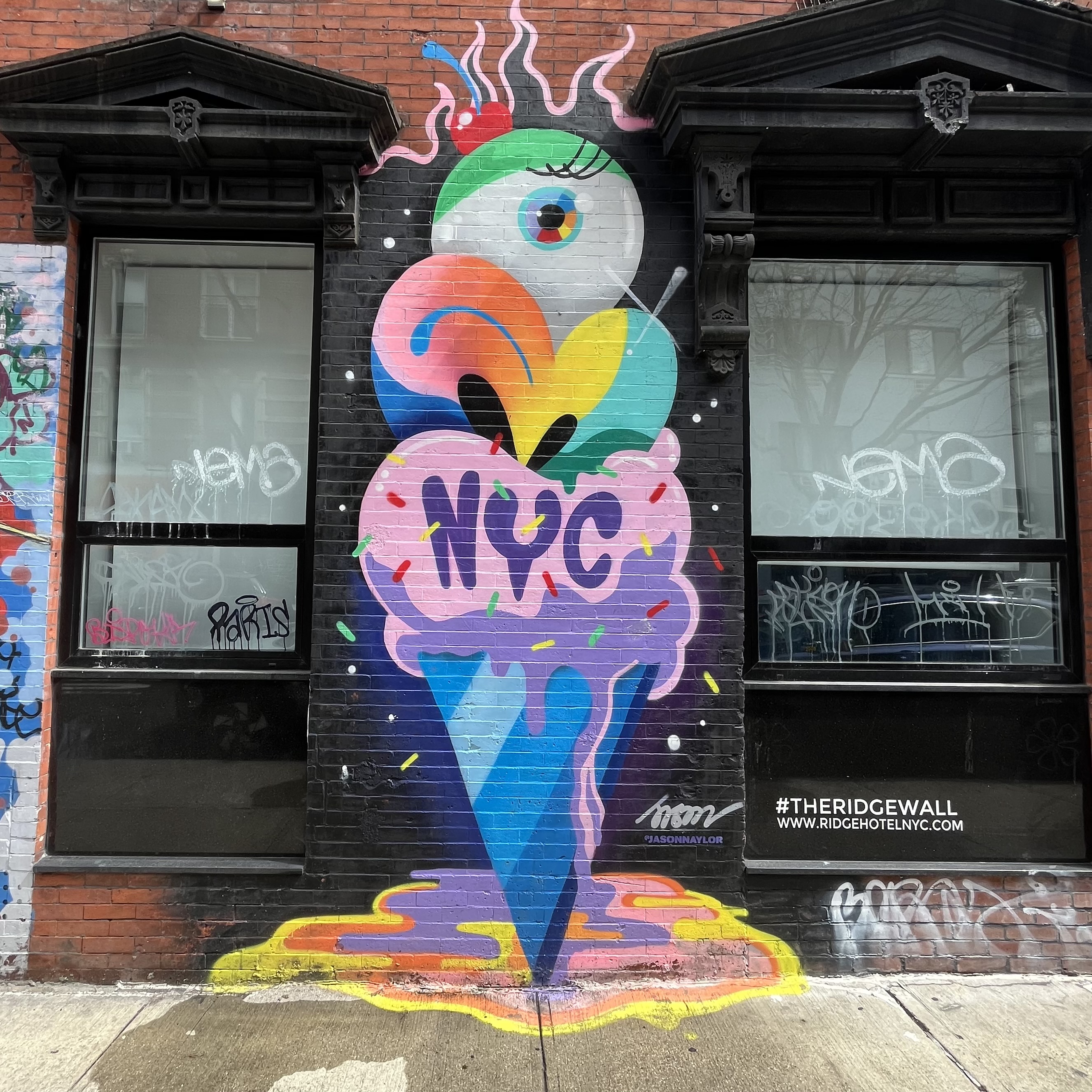 mural in New York by artist Jason Naylor.