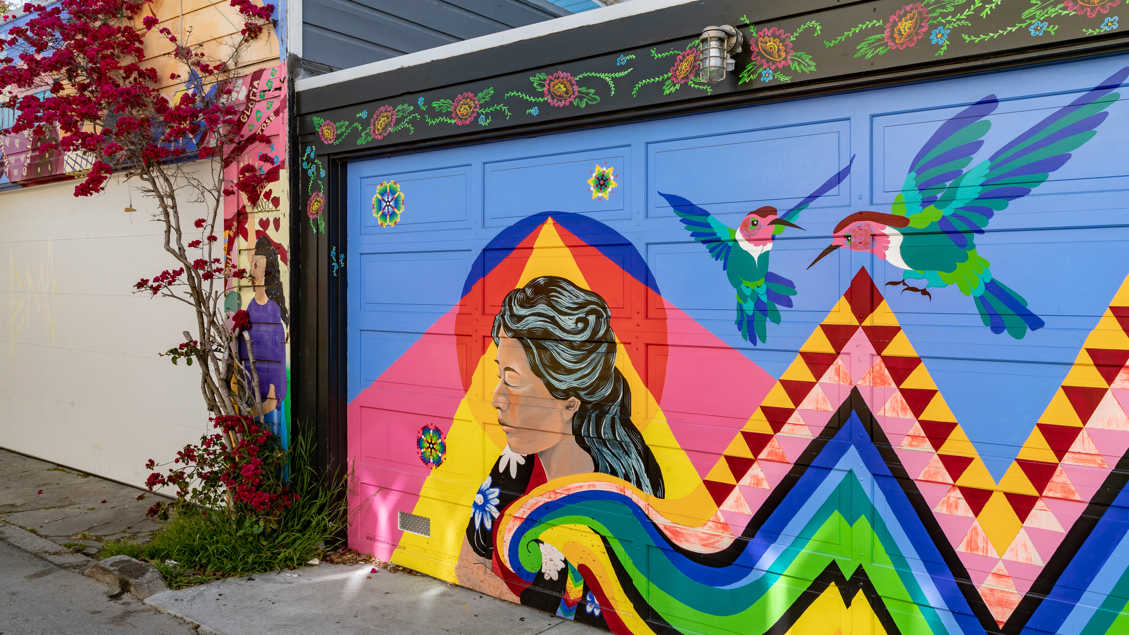 mural in San Francisco by artist Simone Star Weit.