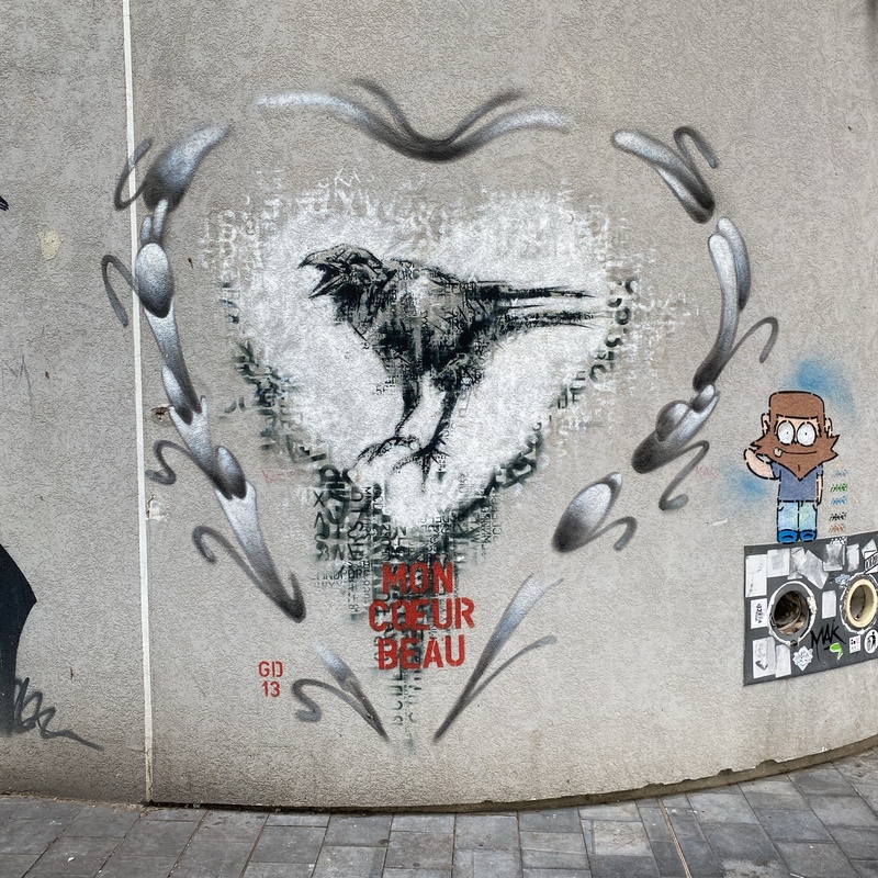 mural in Vitry-sur-Seine by artist unknown.