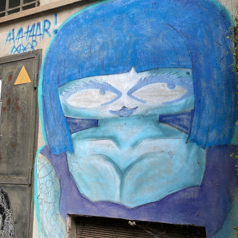 mural in Vitry-sur-Seine by artist unknown.