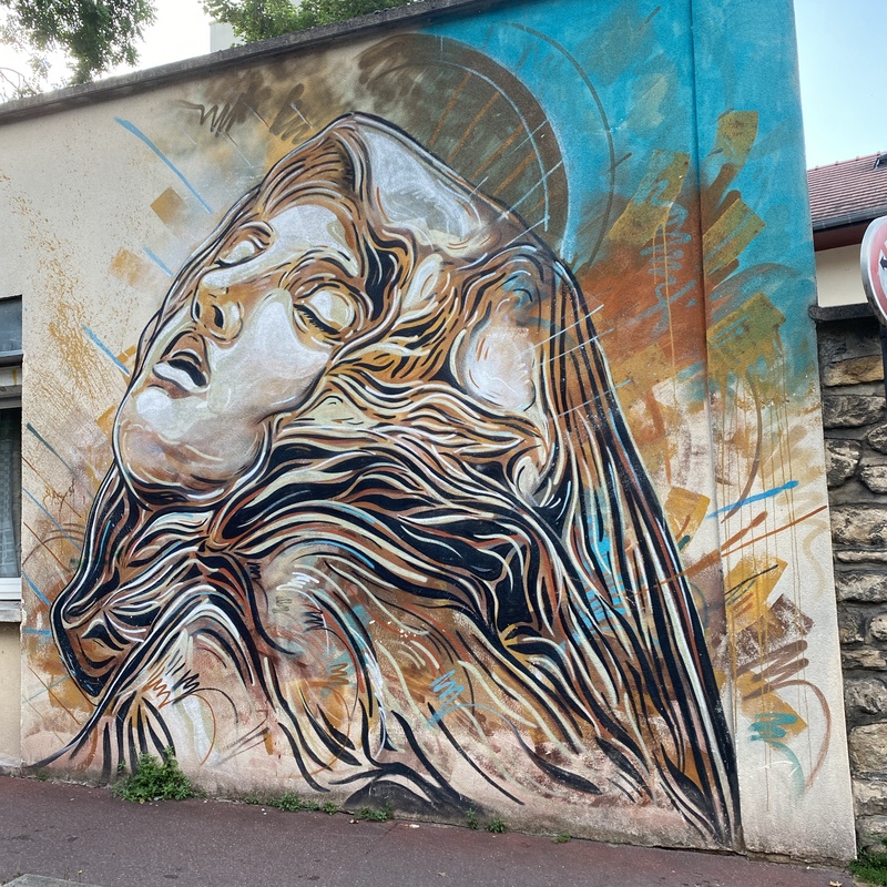 mural in Vitry-sur-Seine by artist unknown.