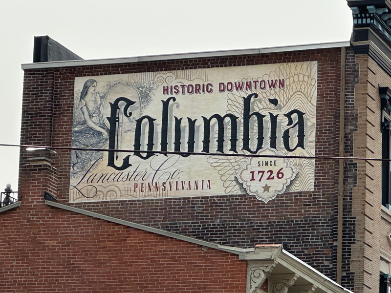 mural in Columbia by artist unknown.