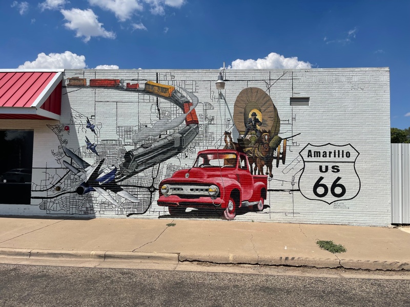 mural in Amarillo by artist unknown.
