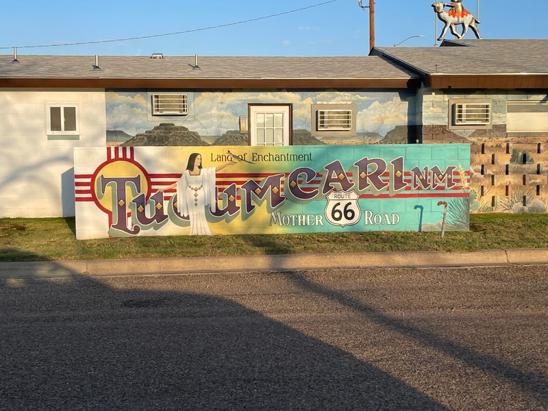 mural in Tucumcari by artist unknown.