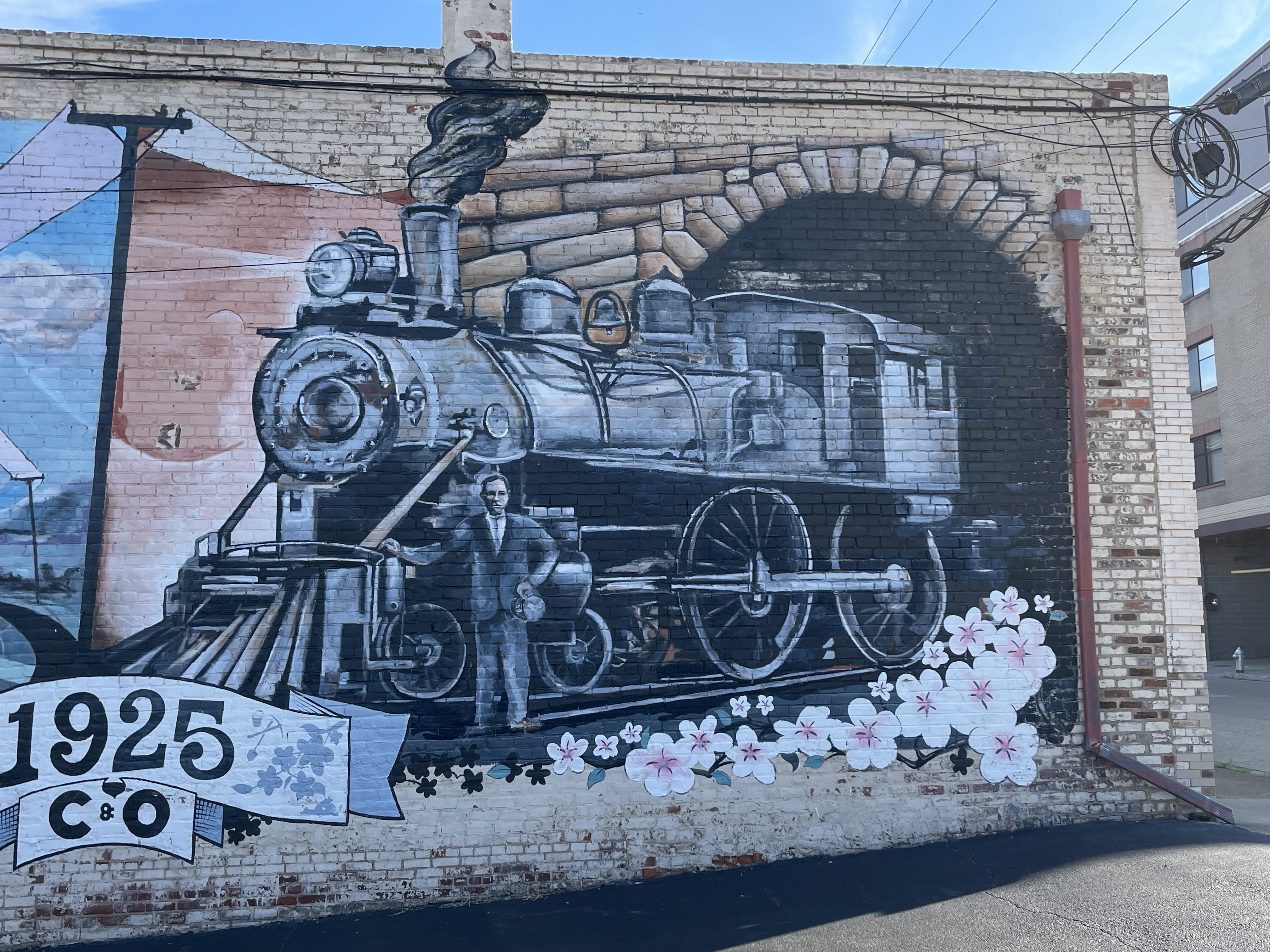 mural in Richmond by artist unknown.