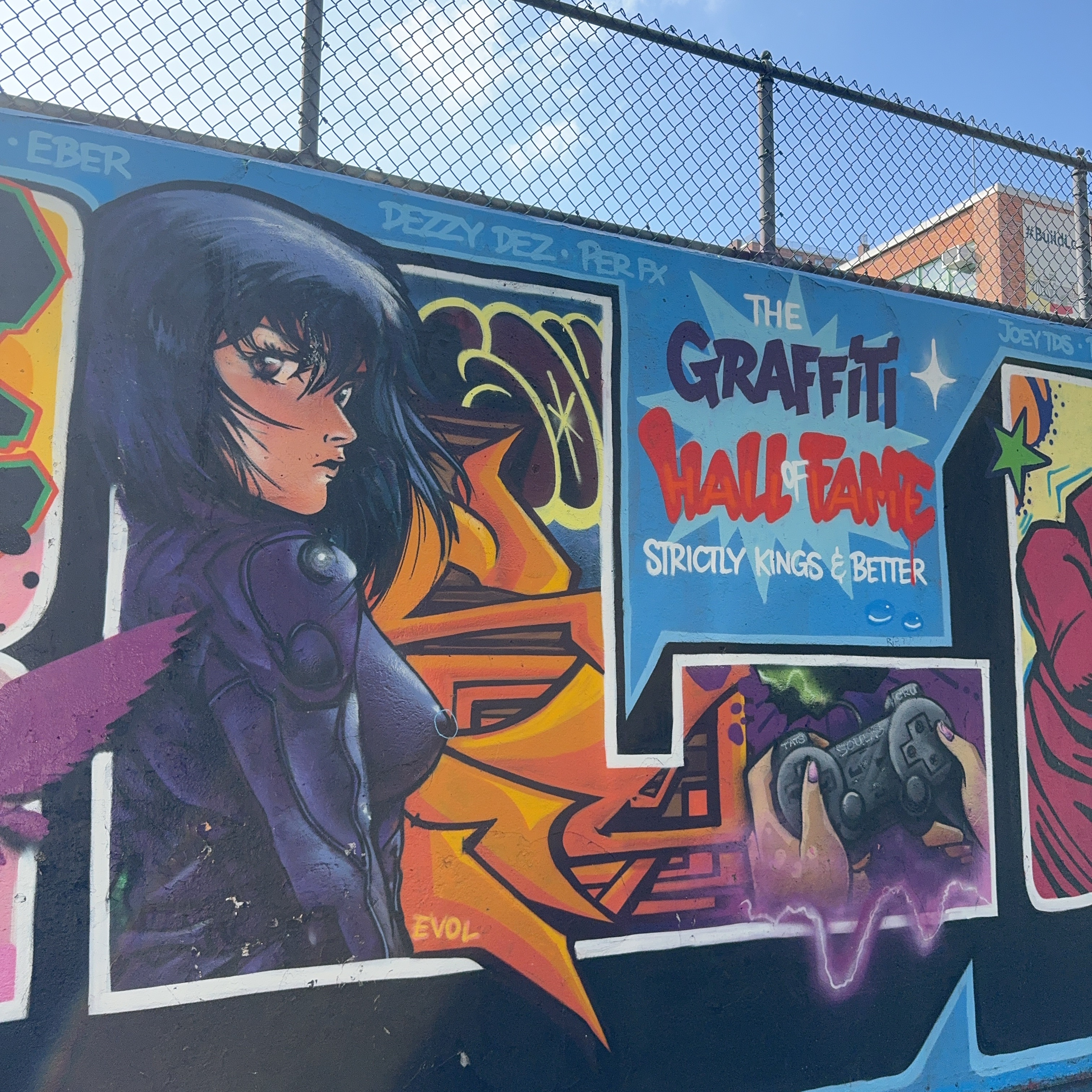 mural in New York by artist Tats Cru.