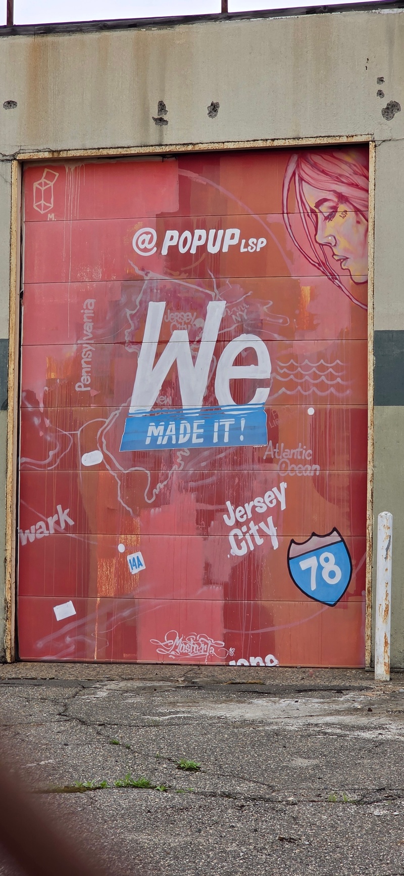 mural in Jersey City by artist unknown.