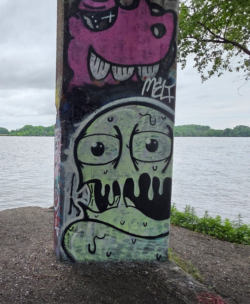 mural in Philadelphia by artist unknown.