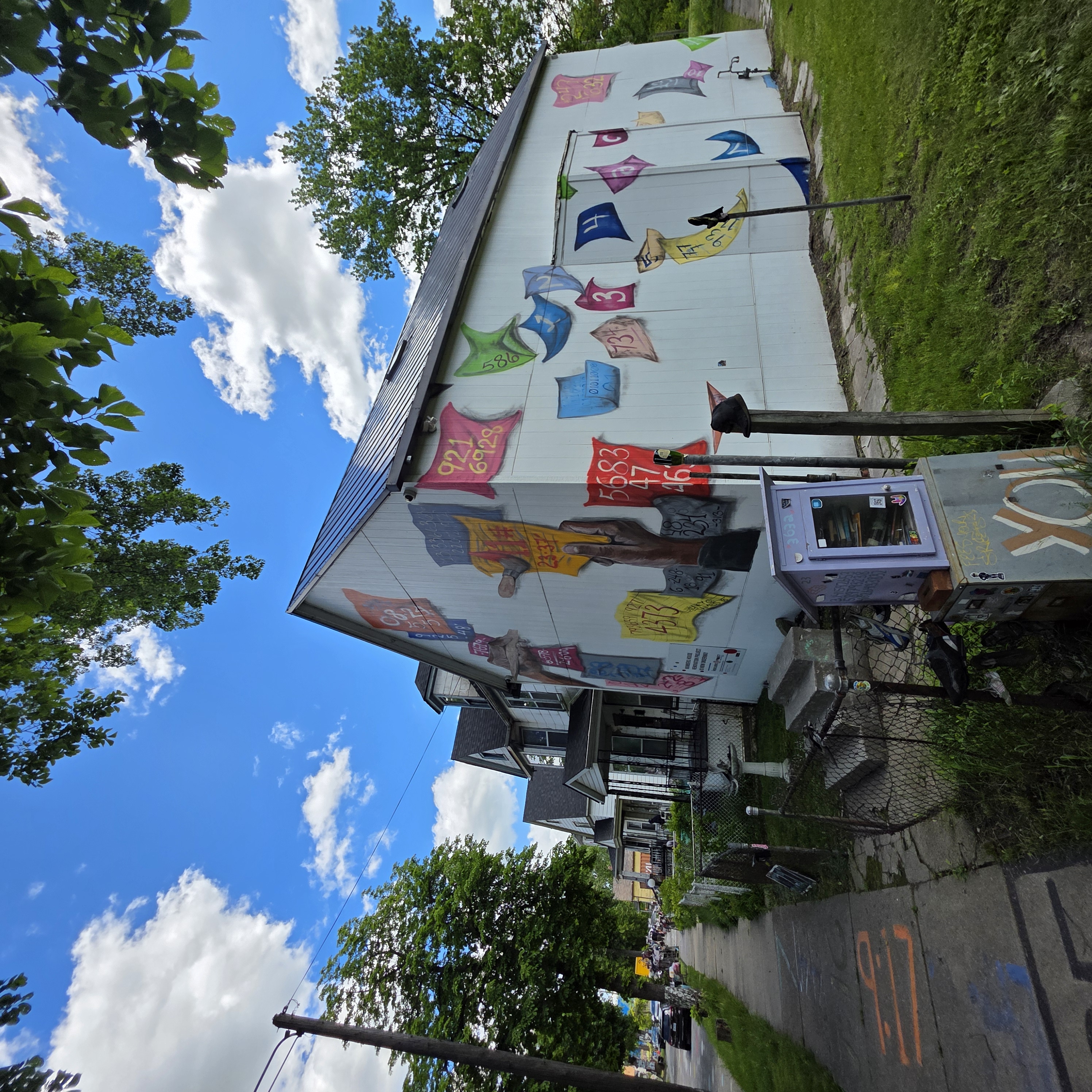 mural in Detroit by artist unknown.