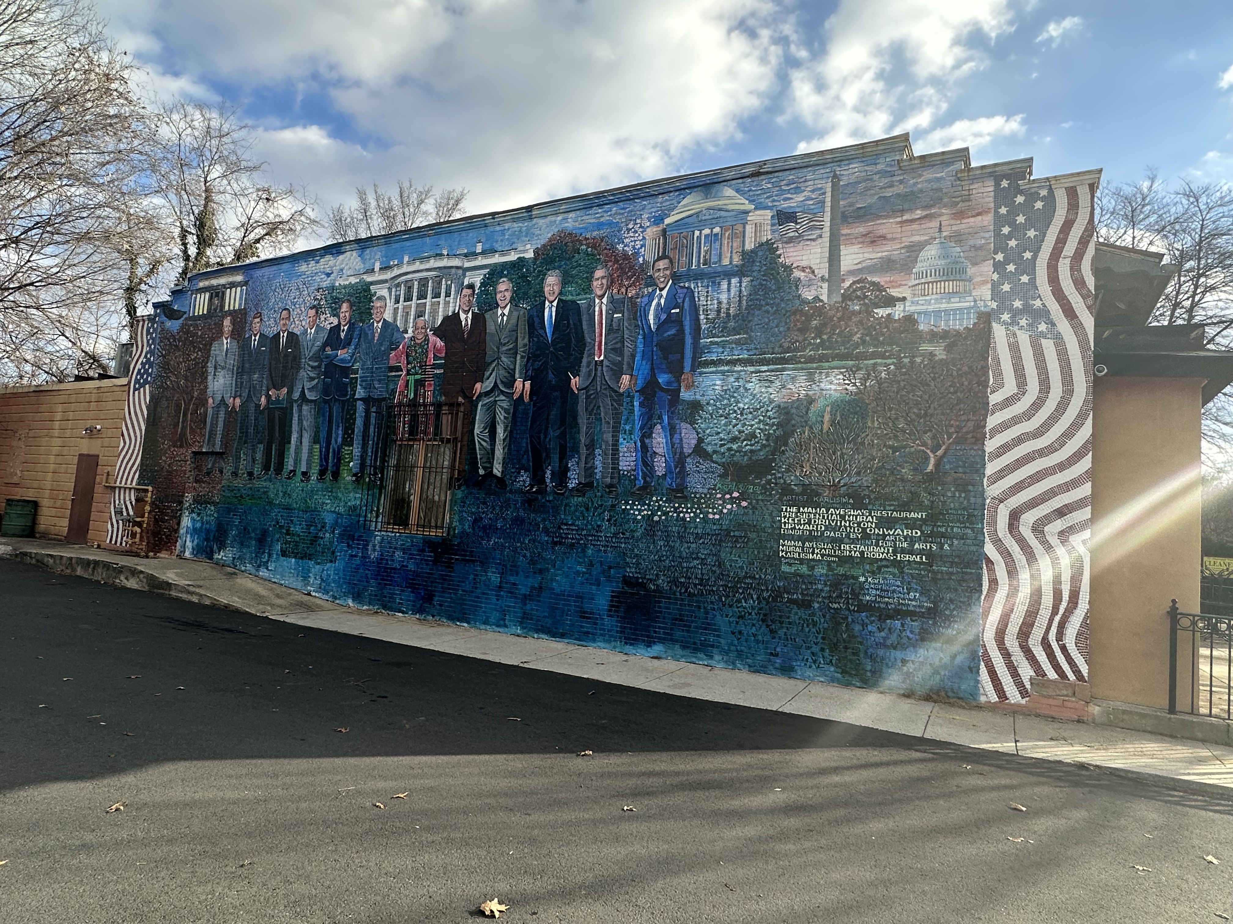 mural in Washington by artist Karlisima. Tagged: political