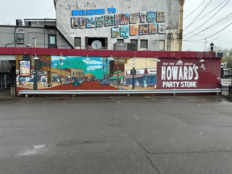 mural in Kalamazoo by artist unknown.