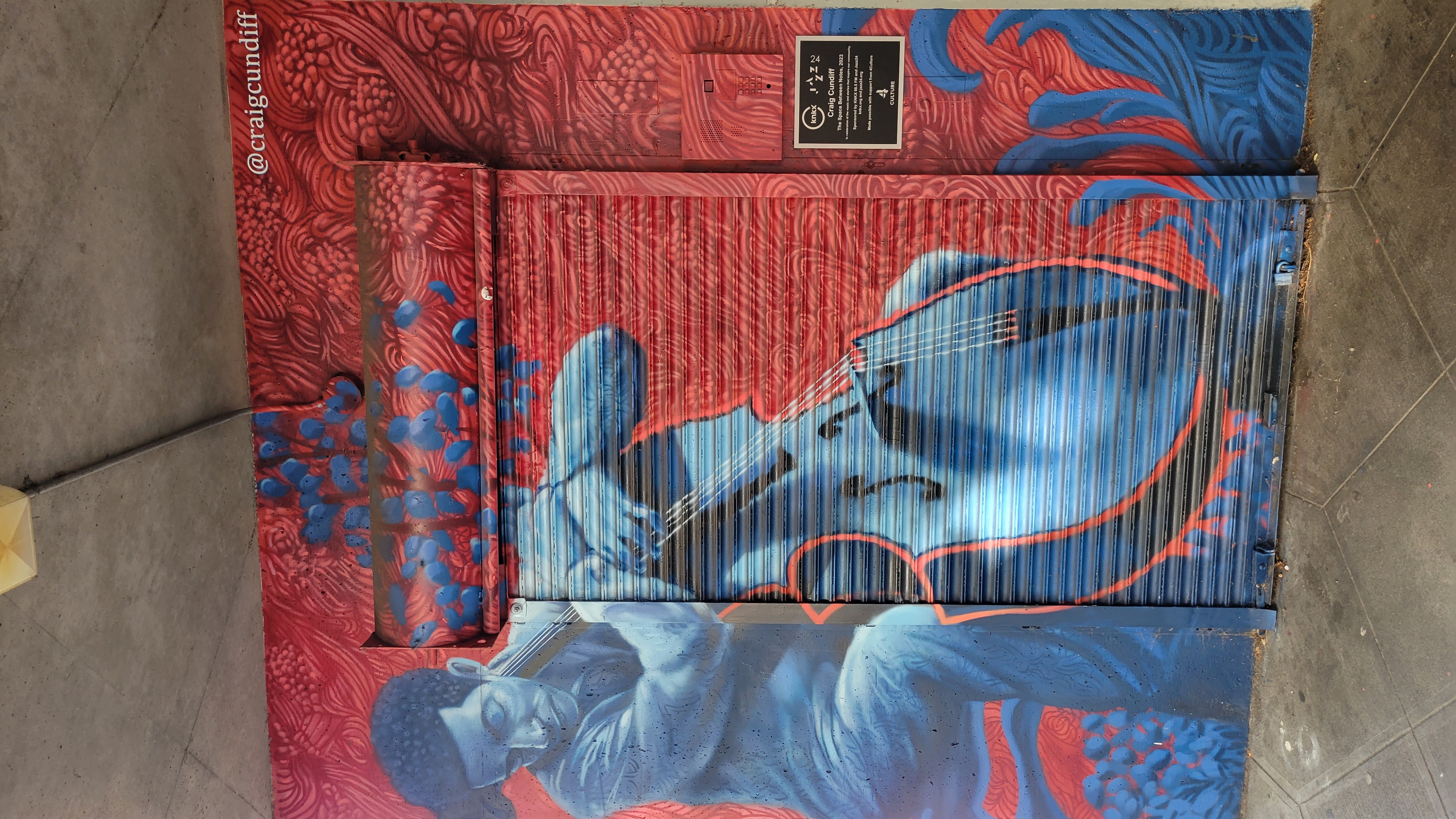 mural in Seattle by artist Craig Cundiff.