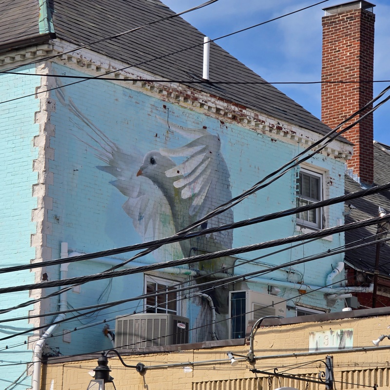 mural in Portsmouth by artist unknown.