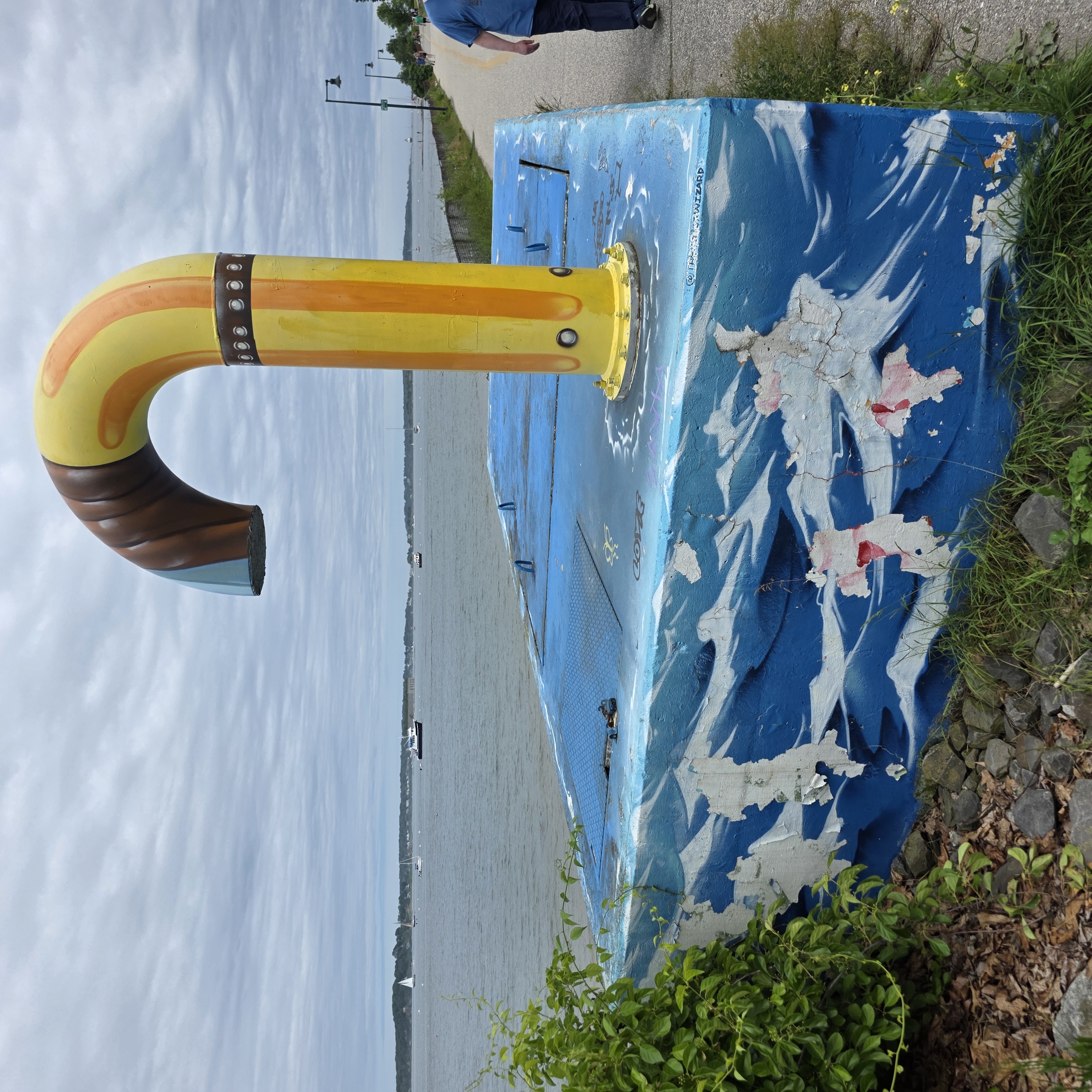 mural in Portland by artist unknown.