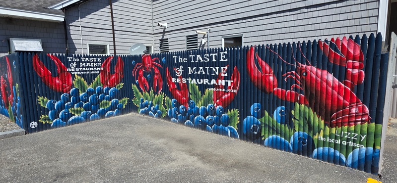 mural in Woolwich by artist unknown.