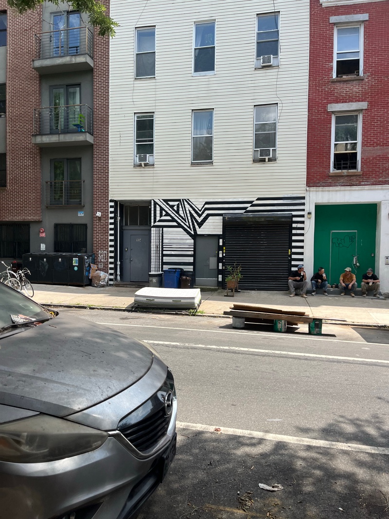 mural in Brooklyn by artist unknown.