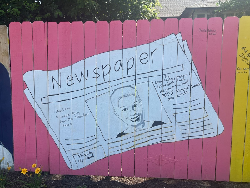 mural in by artist unknown.