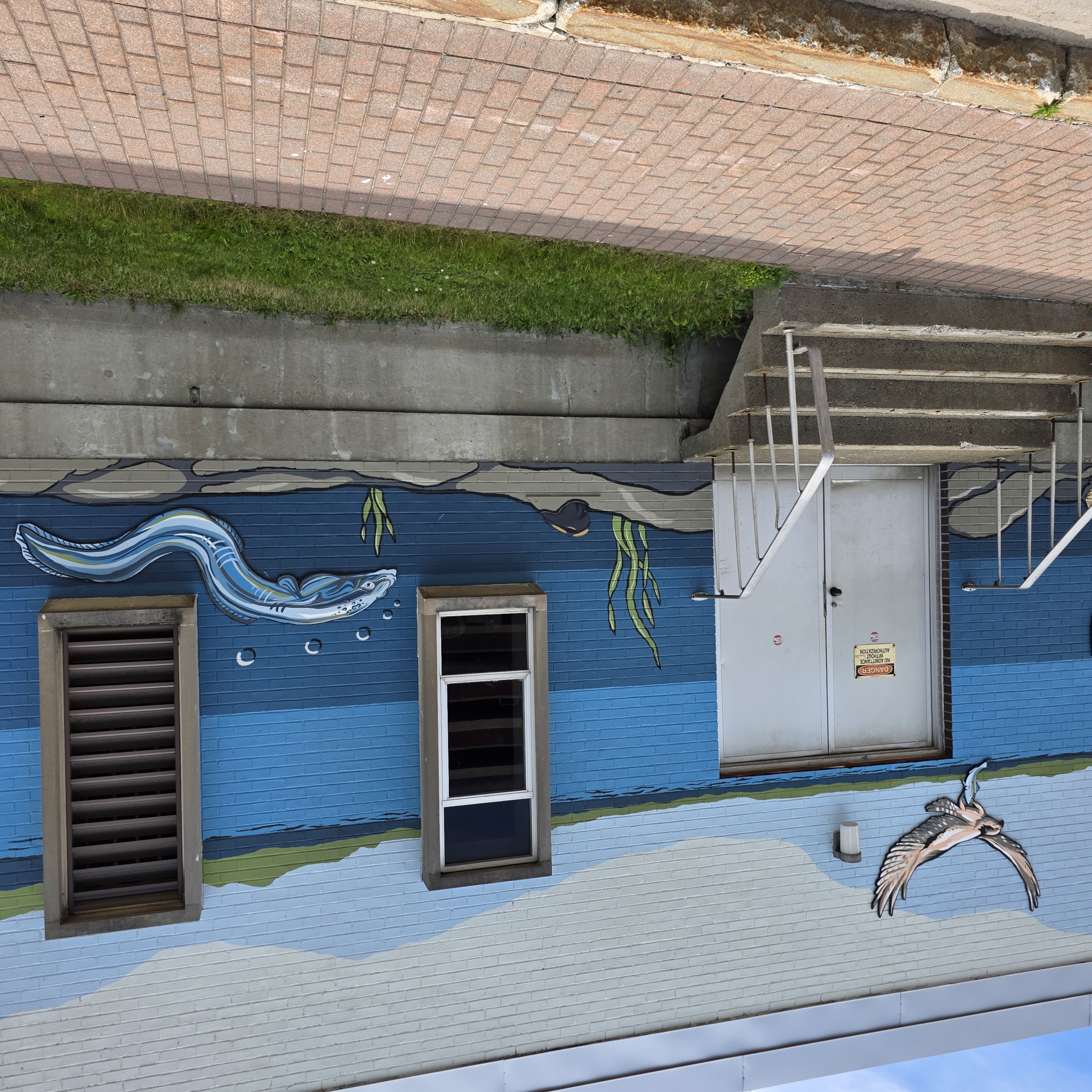 mural in Bangor by artist unknown.