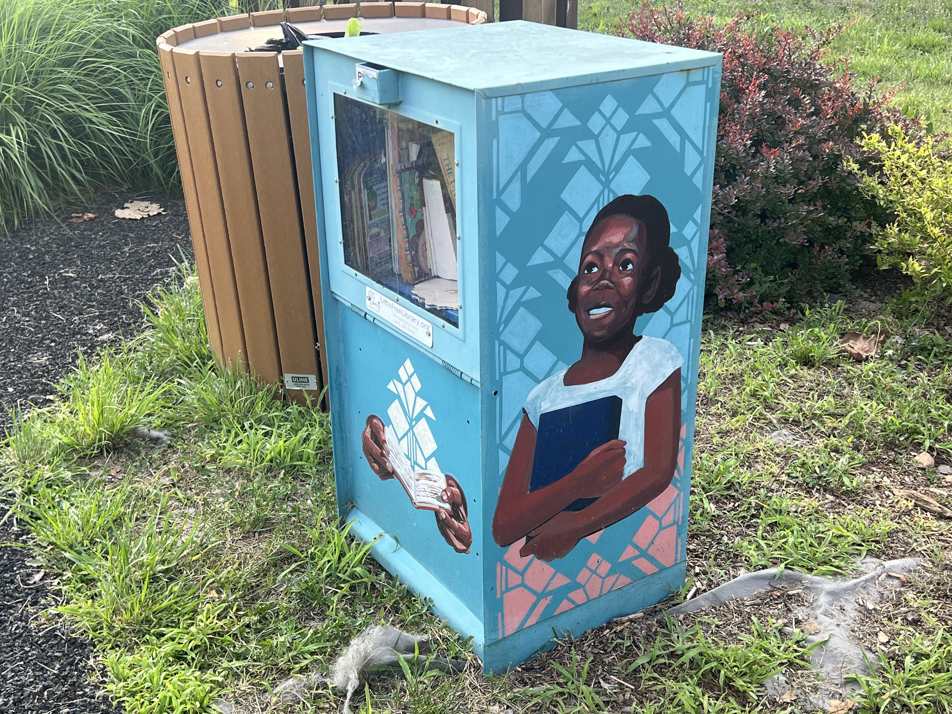 mural in Detroit by artist Jake Dwyer.