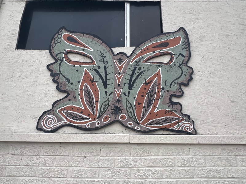 mural in Detroit by artist unknown.