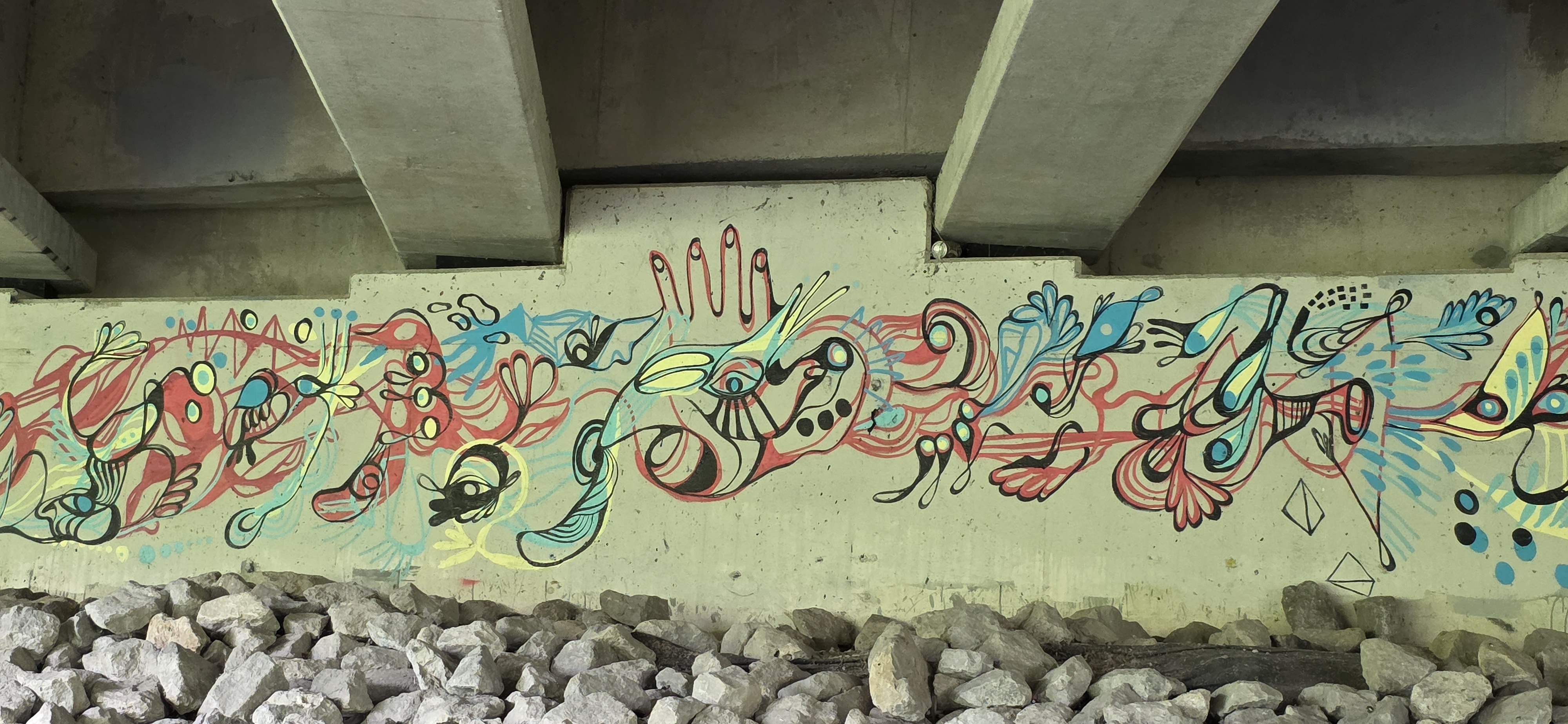 mural in Toronto by artist unknown.