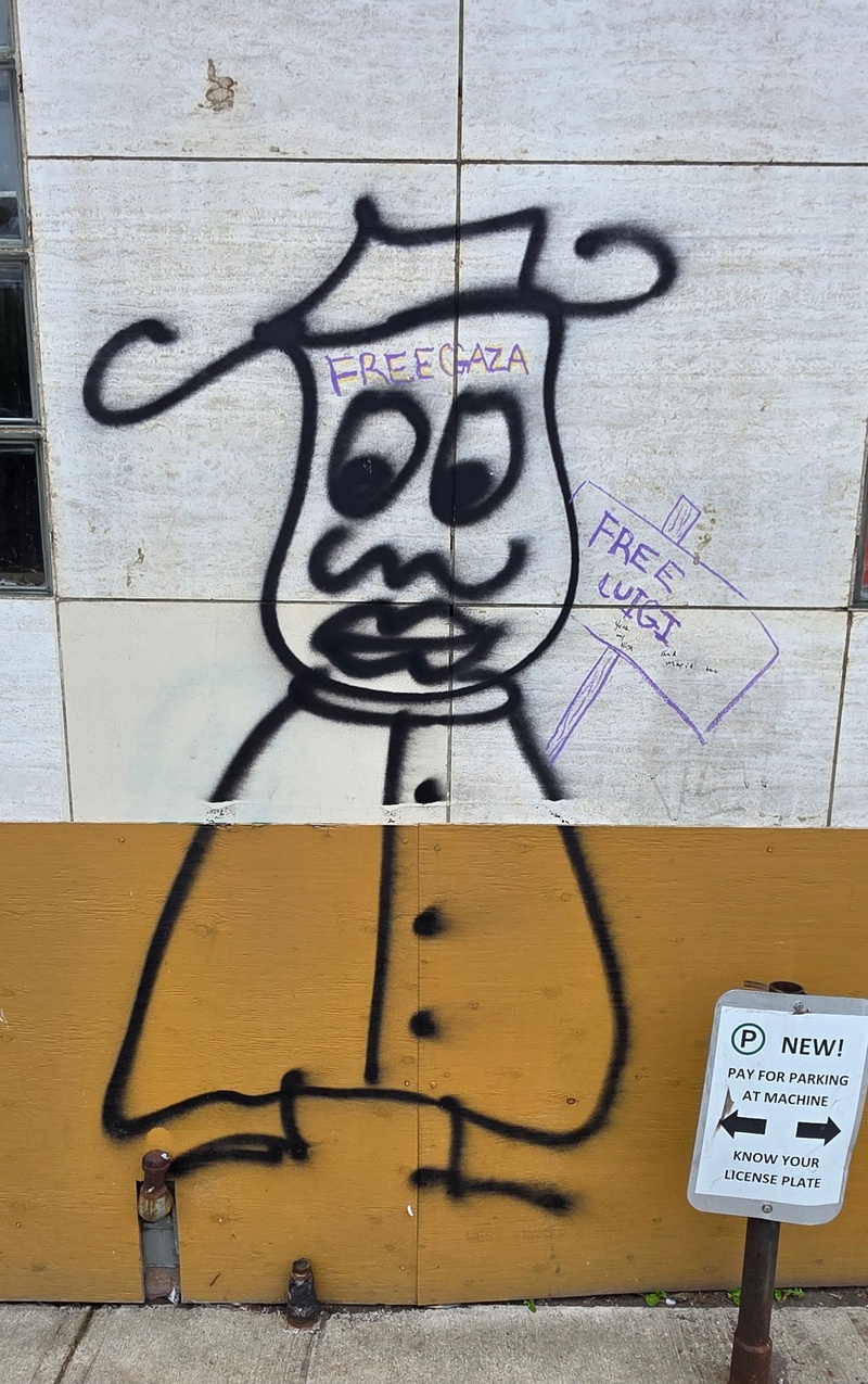 mural in Thunder Bay by artist unknown.