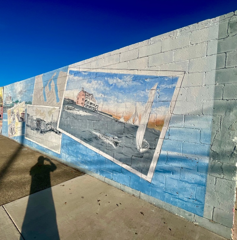 mural in Atlantic City by artist unknown.