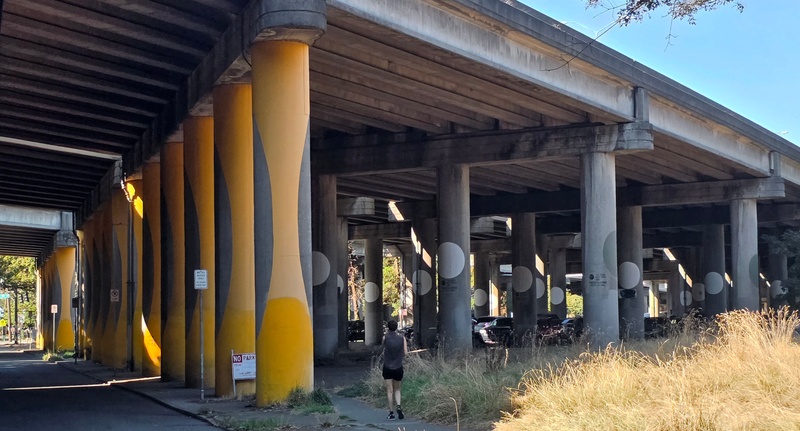 mural in Seattle by artist unknown.